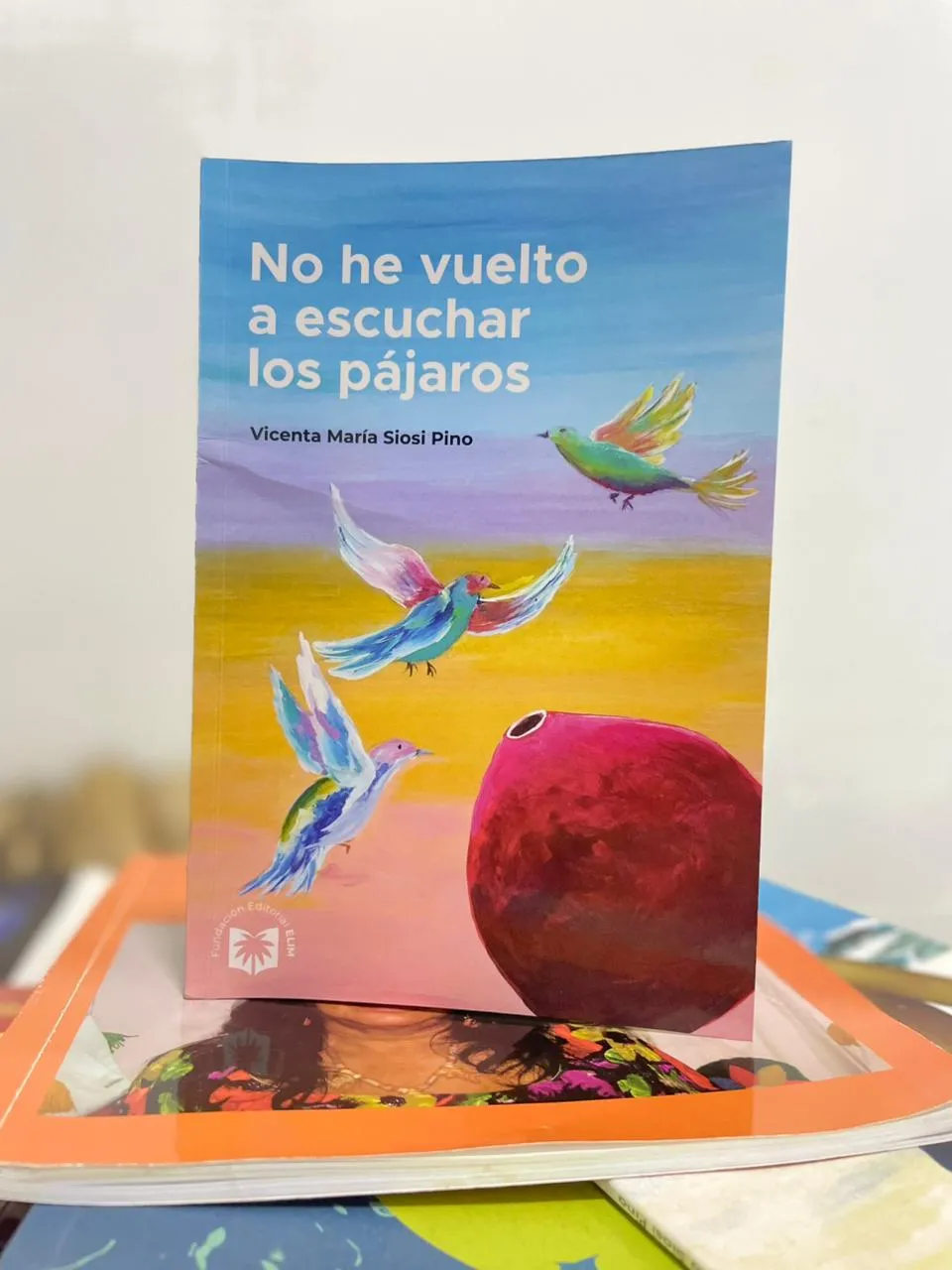 Libro: 'No he vuelto a escuchar los pájaros' de Vicenta María Siosi Pino